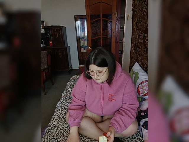 Live sex webcam photo for mollkozzzz #277053281