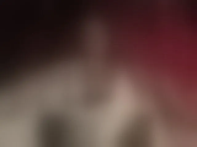 Live sex webcam photo for molly-5 #292371289