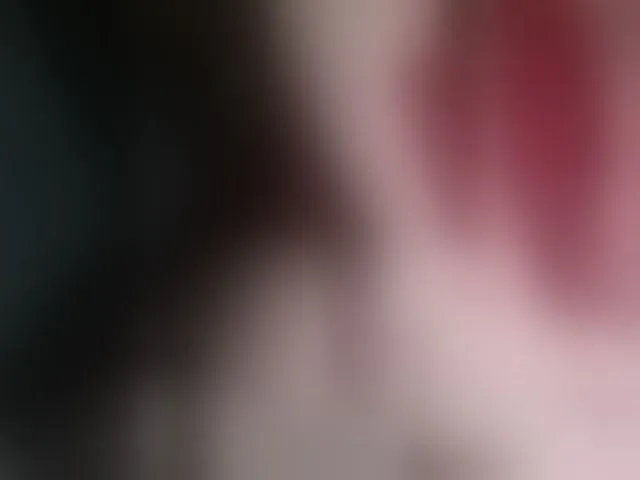 Live sex webcam photo for molly-5 #293345474