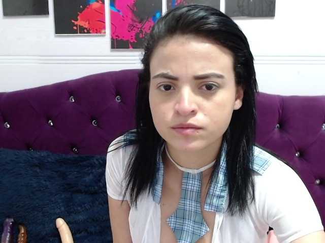 Live sex webcam photo for mollyambersj #276234981