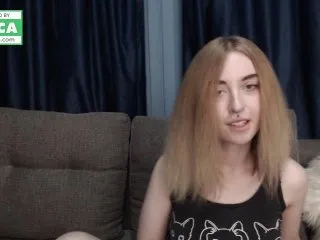 Live sex webcam photo for mollyevans #120754481
