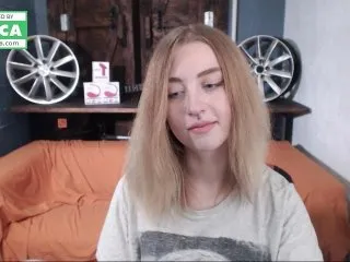 Live sex webcam photo for mollyevans #125340242