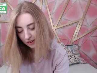 Live sex webcam photo for mollyevans #125574669