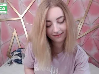 Live sex webcam photo for mollyevans #125599578