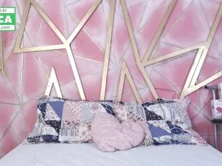 Live sex webcam photo for mollyevans #127112173