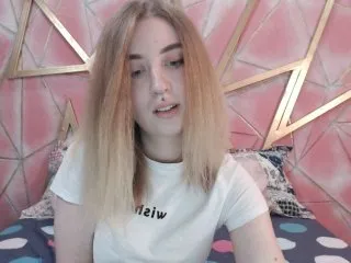 Live sex webcam photo for mollyevans #128580443