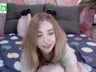 Live sex webcam photo for mollyevans #130192105