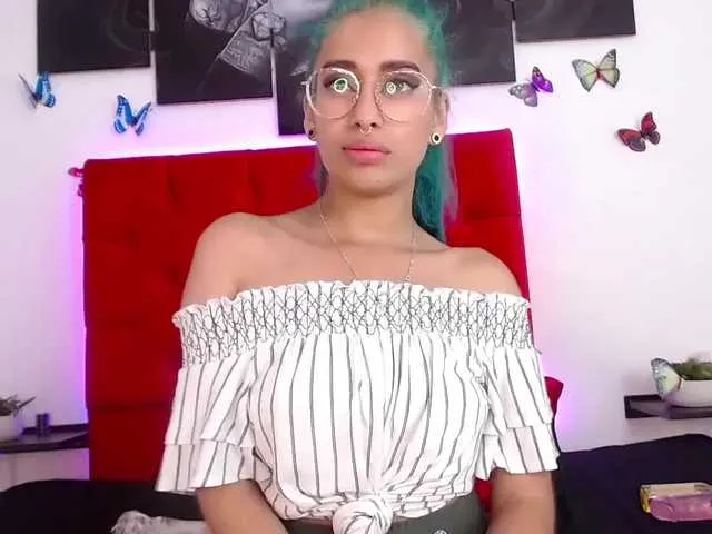 Live sex webcam photo for moly-blondd #273238617