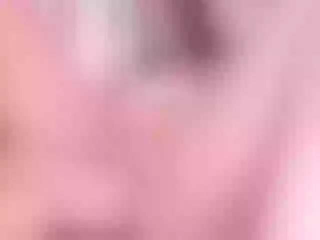 Live sex webcam photo for moly2510 #291560768