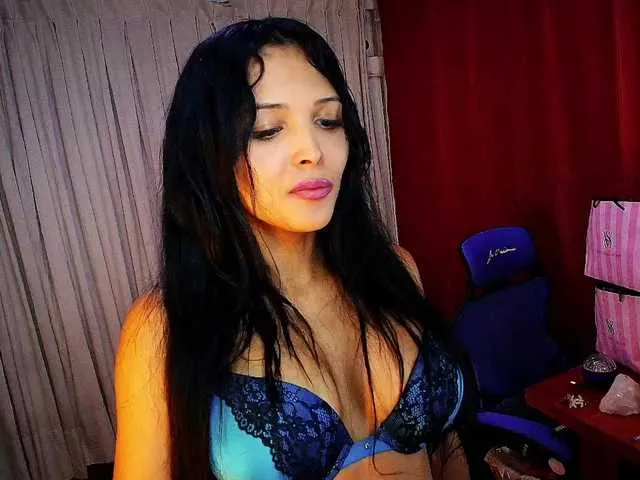 Live sex webcam photo for mommyjeva #291936520