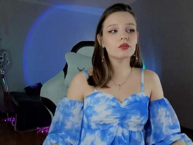 Live sex webcam photo for monicaerotic #290707041