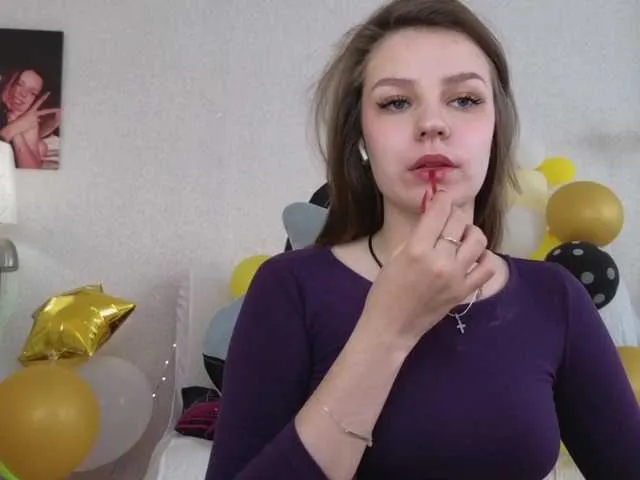 Live sex webcam photo for monicaerotic #291264205