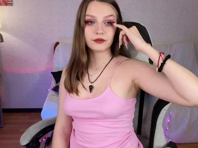 Live sex webcam photo for monicaerotic #291523040