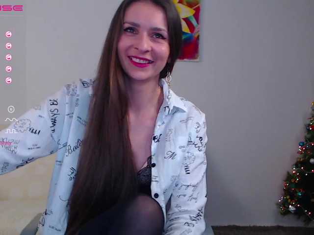 Live sex webcam photo for monikaG #271885763