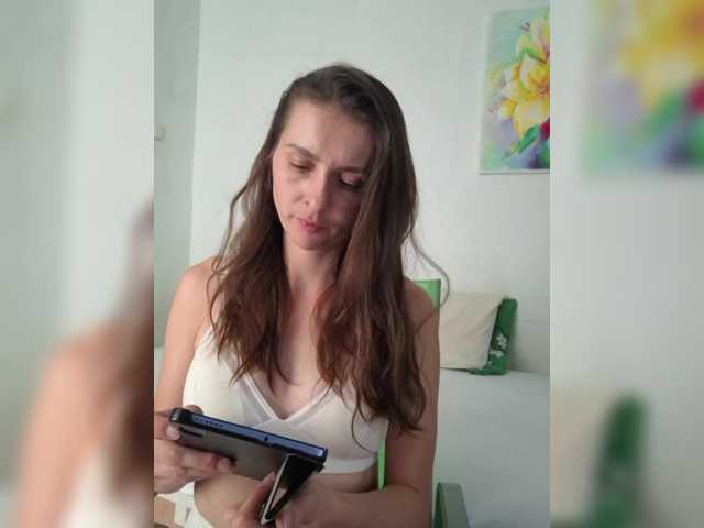 Live sex webcam photo for monikaG #291595349