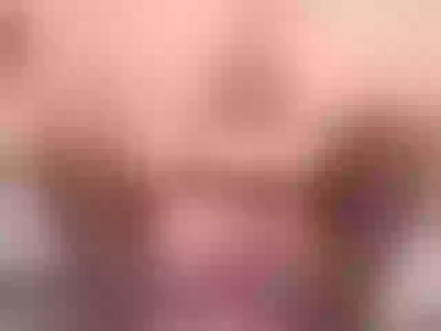 Live sex webcam photo for moniqdiamond #275649165