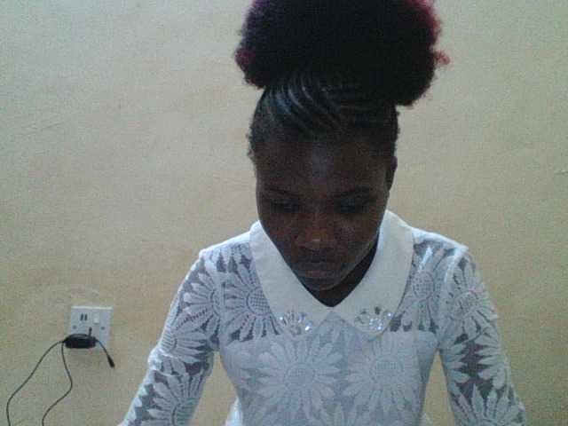 Live sex webcam photo for monnxy #273647571