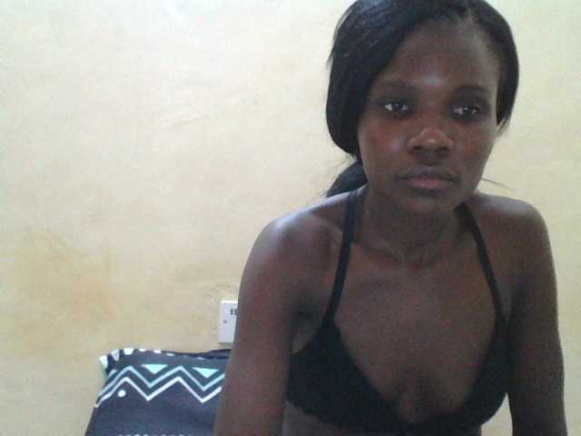 Live sex webcam photo for monnxy #274161621