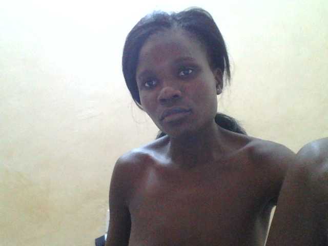 Live sex webcam photo for monnxy #274167988