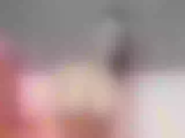 Live sex webcam photo for moonaray #290419021