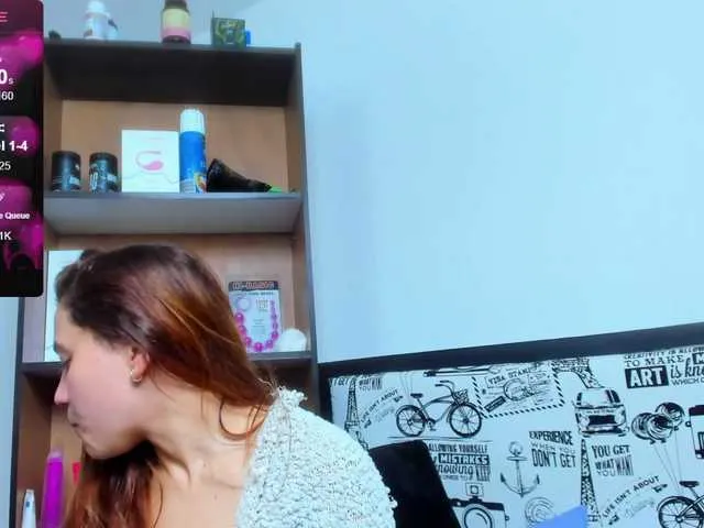 Live sex webcam photo for moonn-26 #290495843