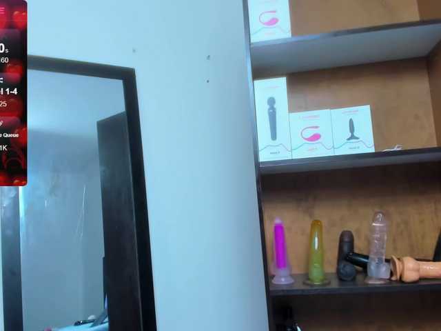 Live sex webcam photo for moonn-26 #290560466