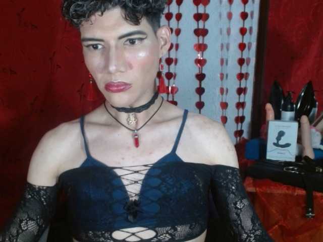 Live sex webcam photo for moonprinss #278020915