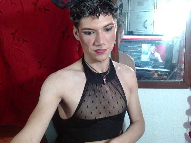 Live sex webcam photo for moonprinss #278167683