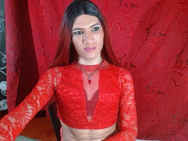 Live sex webcam photo for moonprinss #288883471