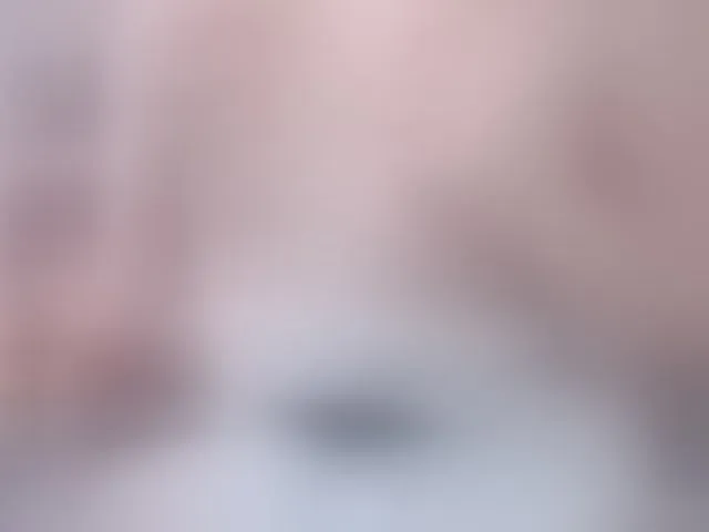Live sex webcam photo for moonrabbitt #290799855
