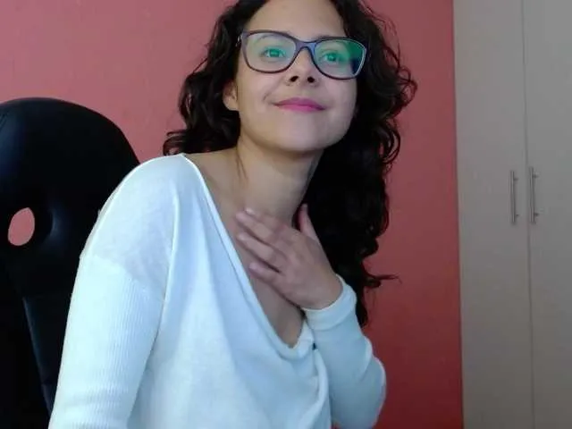 Live sex webcam photo for morahaze #291368102