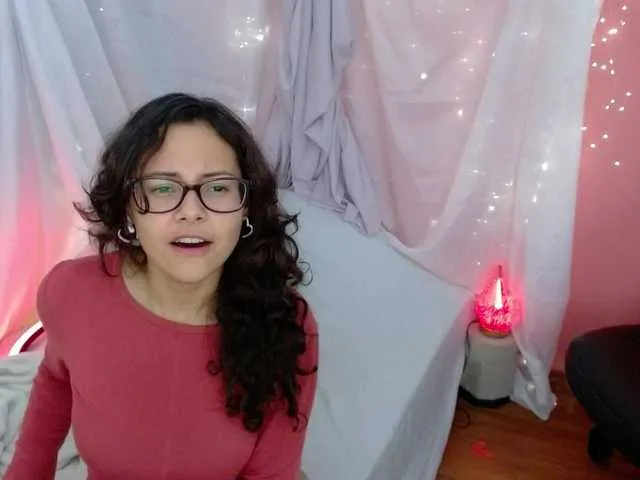 Live sex webcam photo for morahaze #291620940