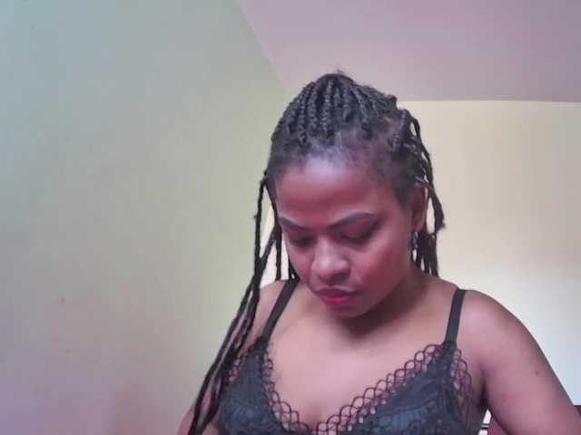 Live sex webcam photo for morgan-hil #272179320