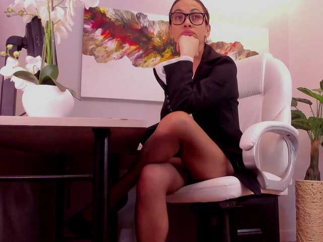 Live sex webcam photo for morganaswan #274240595