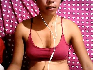Live sex webcam photo for moriellejen #156919795