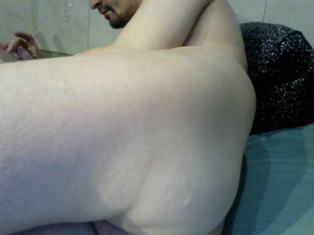 Live sex webcam photo for morozka291 #274275237