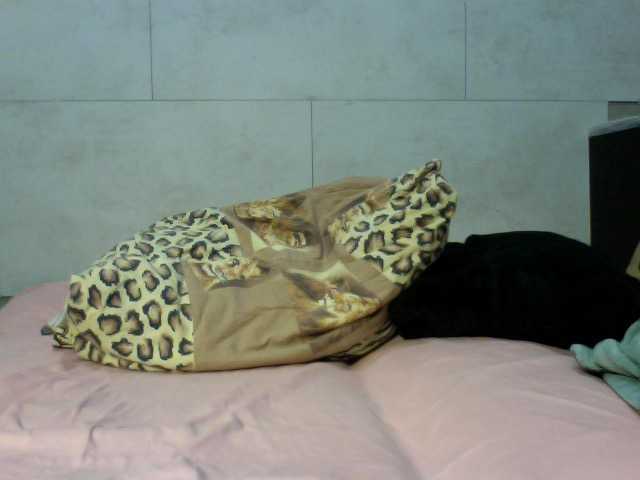 Live sex webcam photo for morozka291 #274415247