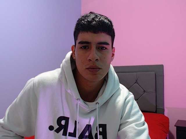 Live sex webcam photo for mosesth #276711032