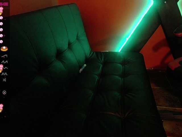 Live sex webcam photo for moxa-hot #273112272