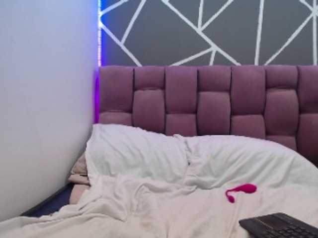 Live sex webcam photo for moxa-hot #273387966