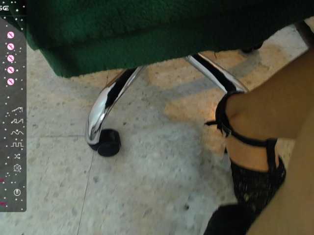 Live sex webcam photo for moxa-hot #276083766