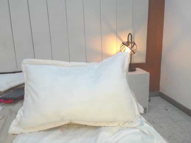 Live sex webcam photo for moxa-hot #276133828