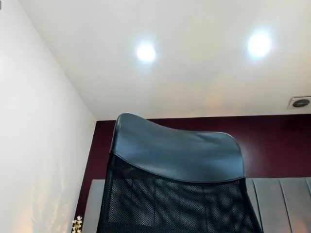 Live sex webcam photo for moxa-hot #291982337