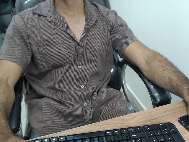 Live sex webcam photo for mr-maxx25 #290528648