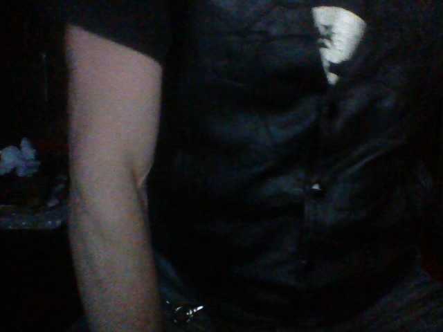 Live sex webcam photo for mrdemoncrowly #288048478