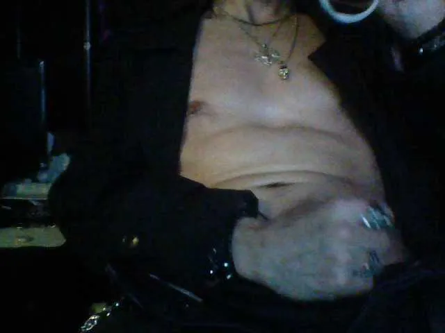 Live sex webcam photo for mrdemoncrowly #288048560