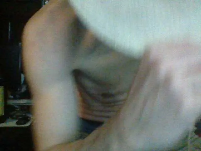 Live sex webcam photo for mrdemoncrowly #288048565