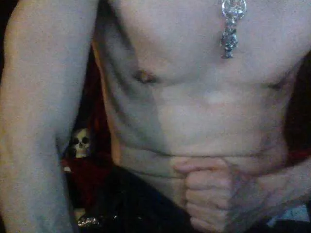 Live sex webcam photo for mrdemoncrowly #288048566