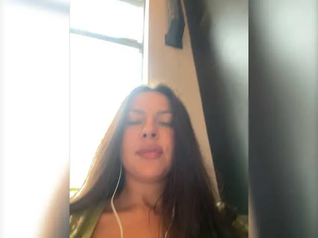 Live sex webcam photo for murr-murr #275670098