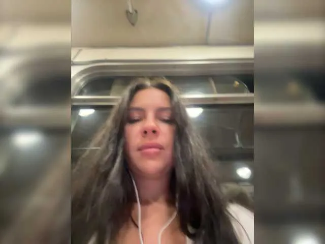 Live sex webcam photo for murr-murr #276004531